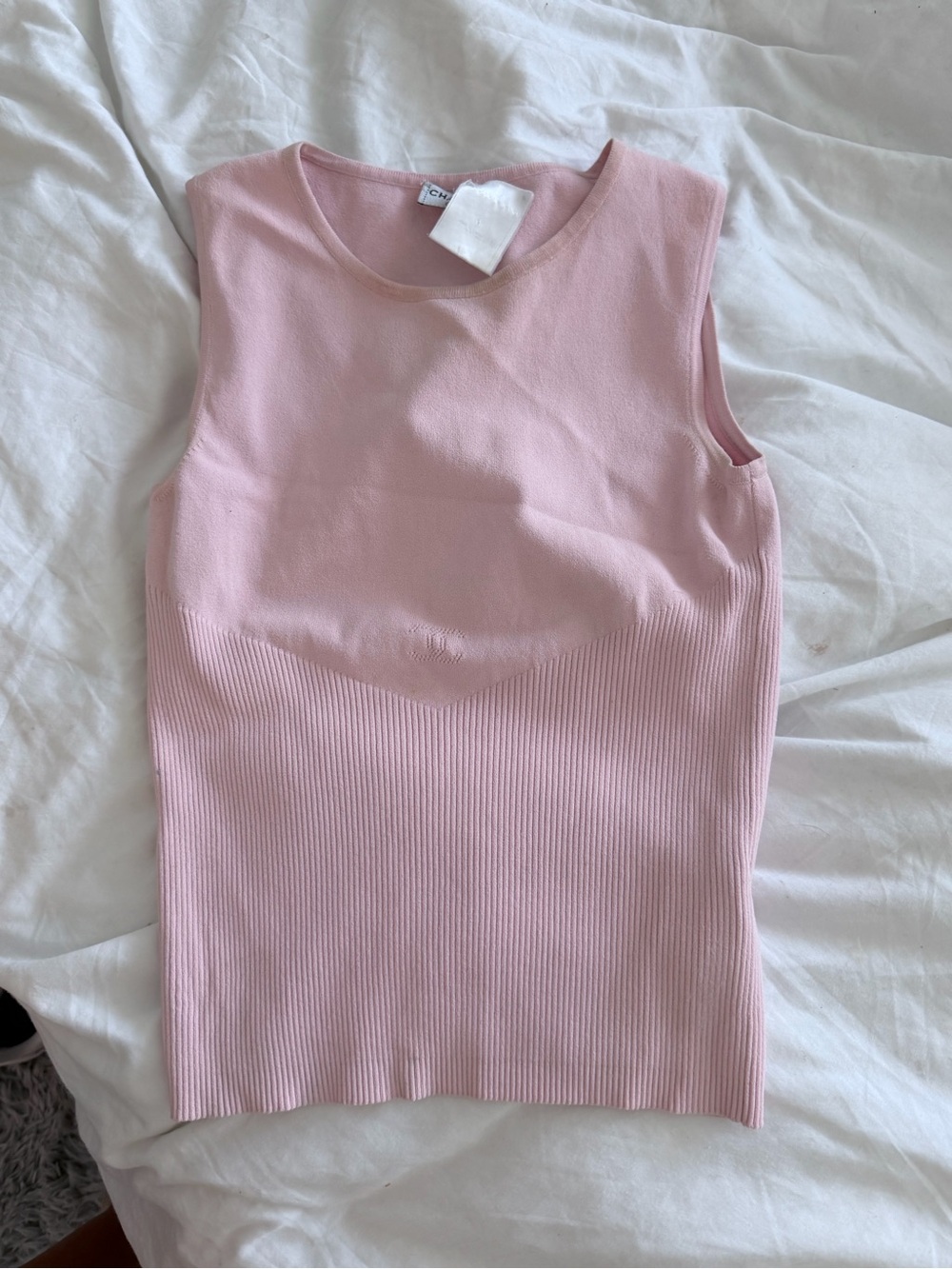 CHANEL Light Pink Sleeveless Ribbed Knit Top